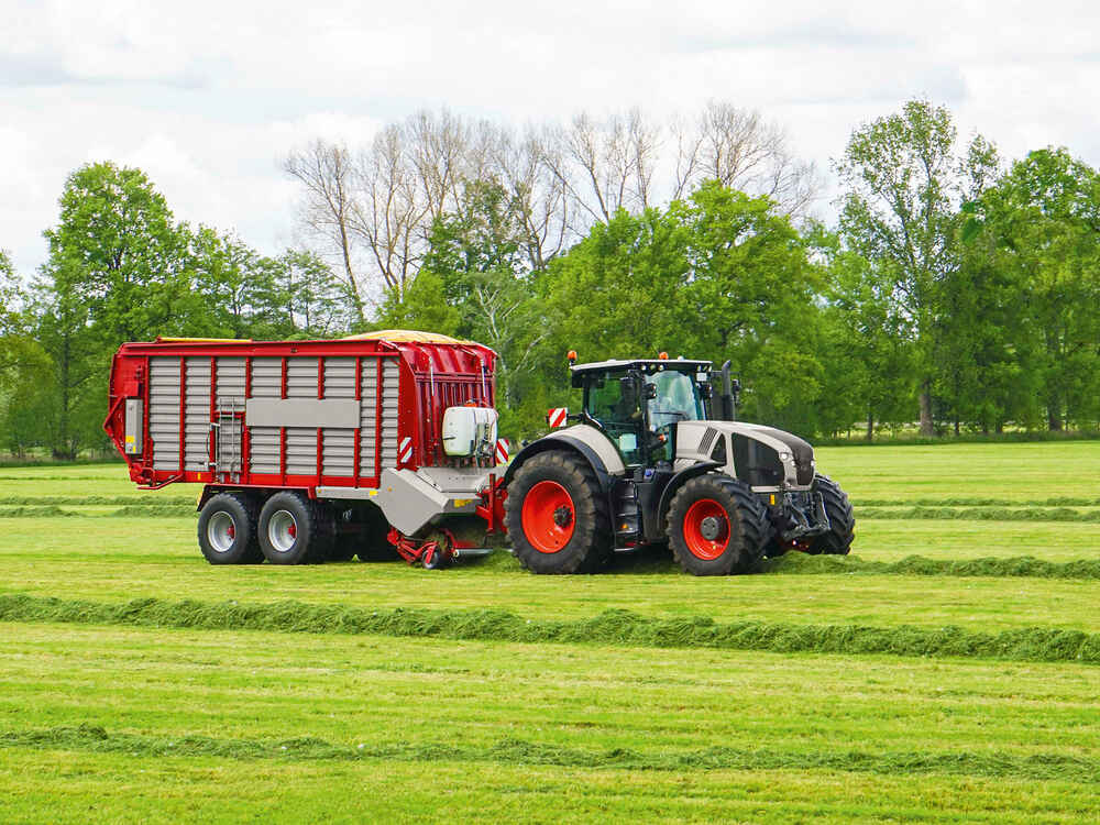 Feuchte und zuckerarme Grassilagen in den Griff bekommen